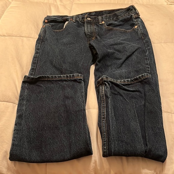Levi's Other - Levi's 505 Straight fit Jeans Dark Stonewash Men's 34X32